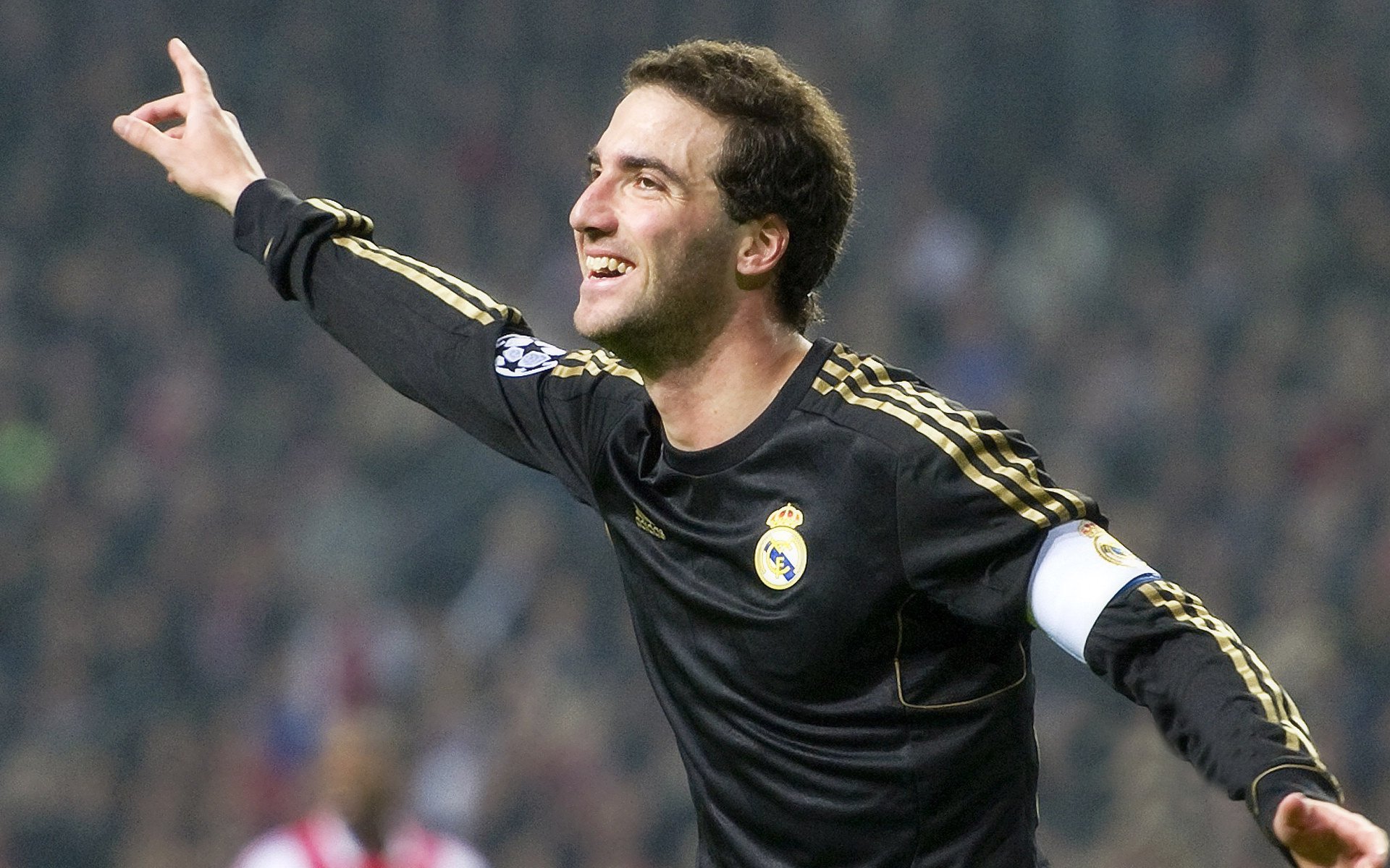 “华金·托比利亚的全场覆盖与高效反击，成为阿根廷美洲狮队的关键力量”