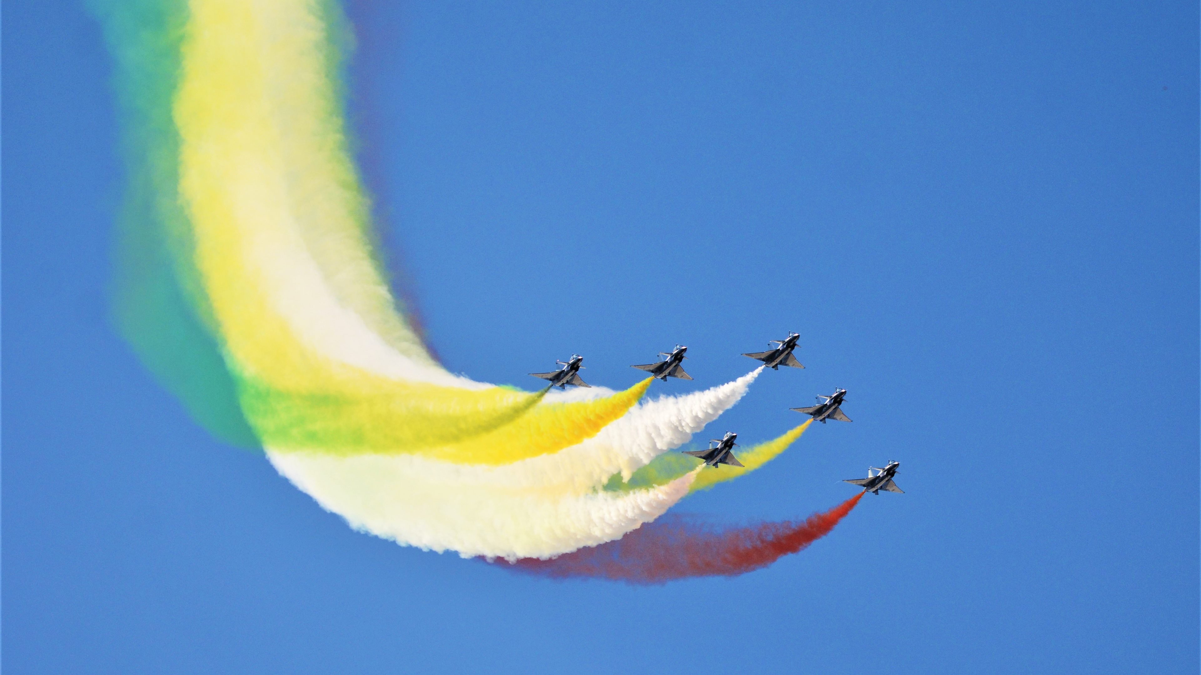 体育+娱乐:联盟如何在跨界合作中赢得更多粉丝?,跨界联盟是什么意思